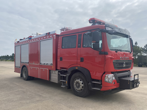 CSC5190TXFHJ40Z6型化学救援消防车1.jpg